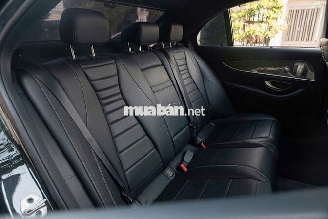 Mercedes Benz E300 AMG 2019 - Hỗ Trợ Vay Tối Đa