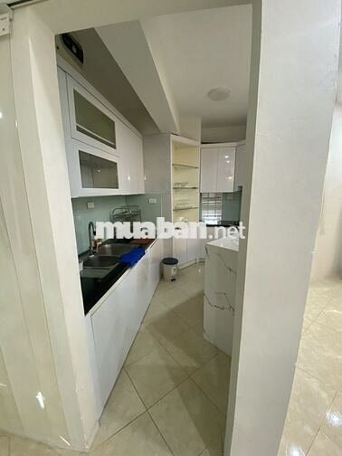 Hot nhỉnh 9 tỷ vào ngay CT5 Mỹ Đình Sông Đà 4PN 3VS 142m2 full đồ đẹp