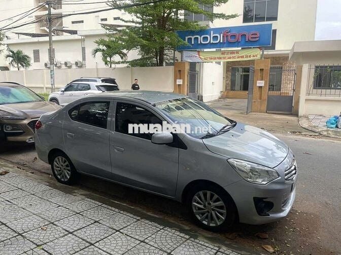 Bán Mitsubishi Atrger đời 2017 xe đẹp máy rin