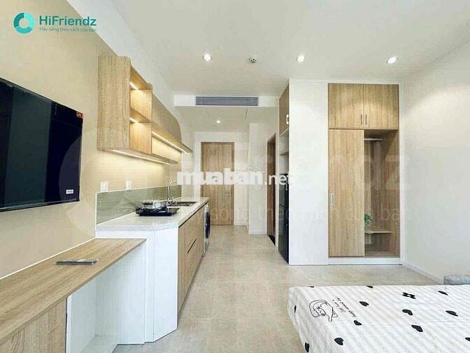 Căn Hộ Ban Công Máy Giặt Riêng Nguyễn Gia Trí Bình Thạnh Gần Hàng Xanh