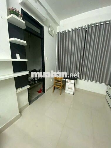 Phòng nội thất cửa sổ bự Nguyễn Thái Sơn p4 Gò Vấp gần ĐHCN4