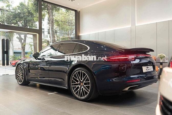 LONG ANH AUTO về Porsche Panamera model 2019