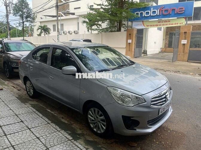 Bán Mitsubishi Atrger đời 2017 xe đẹp máy rin