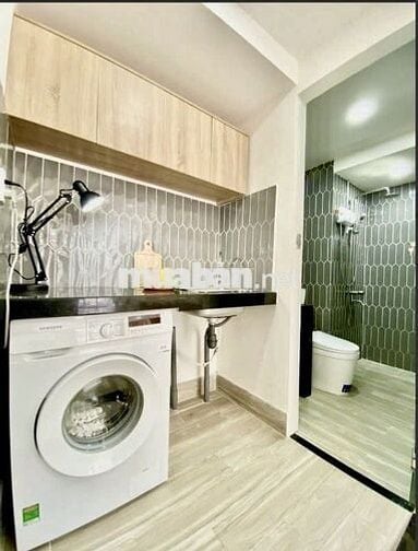 Cho Thuê Căn Hộ Ban Công Rộng 50m2 Full Nội Thất ở D5, Bình Thạnh