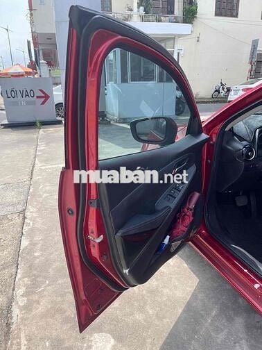 Mazda 2 2016  1.5 AT Hatchback - 85000 km