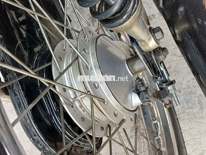 Xe wave chính chủ ký. Máy êm ngon.mua về đi liền