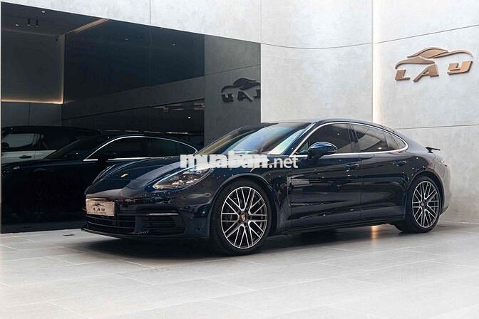 LONG ANH AUTO về Porsche Panamera model 2019