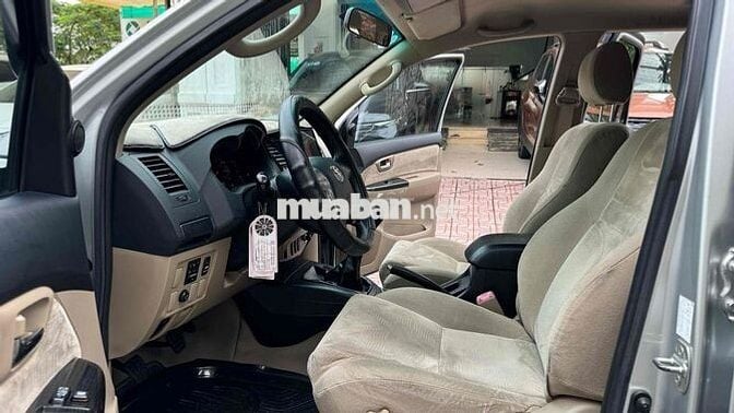 Toyota Fortuner 2016 2.5G - xe zin đẹp chuẩn 137k