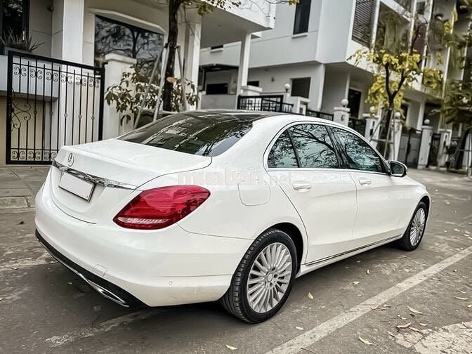 MERCEDES BENZ C250 EXCLUSIVE 2016 Trắng.Kem Xe Đẹp
