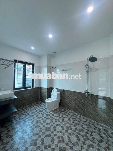 Bán nhà Xuân Phương_Gara Ô TÔ_Mặt Tiền Rộng,6 Tầng Lôgóc 2 Mặt Ngõ