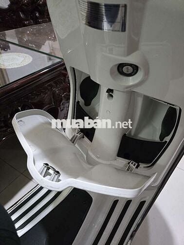 chính chủ đứng tên cavet bán Vespa ít đi odo 11k