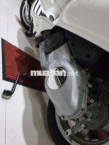 chính chủ đứng tên cavet bán Vespa ít đi odo 11k