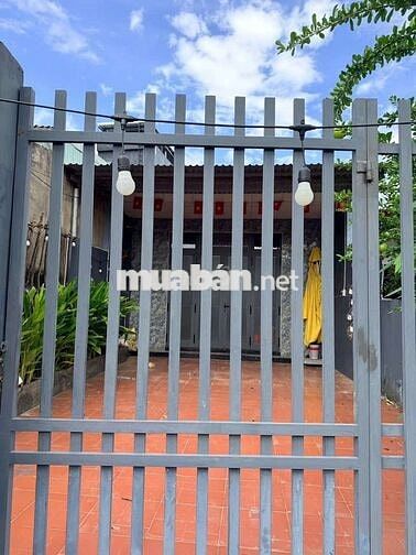 Chính chủ cần bán nhà kiệt 127 .mẹ suốt .sau đại học sư  phạm