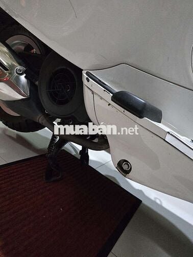 chính chủ đứng tên cavet bán Vespa ít đi odo 11k