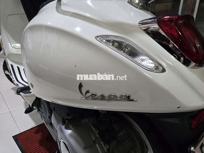 chính chủ đứng tên cavet bán Vespa ít đi odo 11k