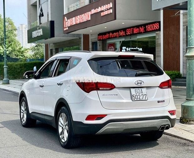 Hyundai Santa Fe 2.2 AT 2WD 2018 - 54000 km