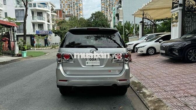 Toyota Fortuner 2016 2.5G - xe zin đẹp chuẩn 137k