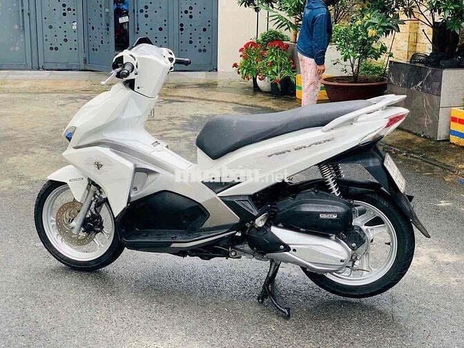 HONDA AB Air Blade 125cc . Đk 2017 - BAO NỢ 6