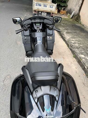 Honda GoldWing F6B bản Deluxe nhập Mỹ 2015