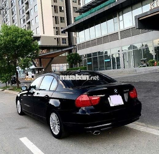 Bán rẻ BMW 330i SPORT 2012 iEdition rất đẹp!