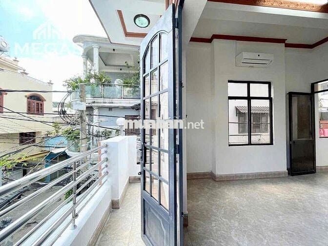 STUDIO BANCOL THOÁNG MÁT SẴN NỘI THẤT CƠ BẢN GẦN VHU & ĐẦM SEN PARK