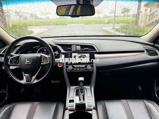 Honda Civic 2019 1.5 Turbo RS - 51000 km