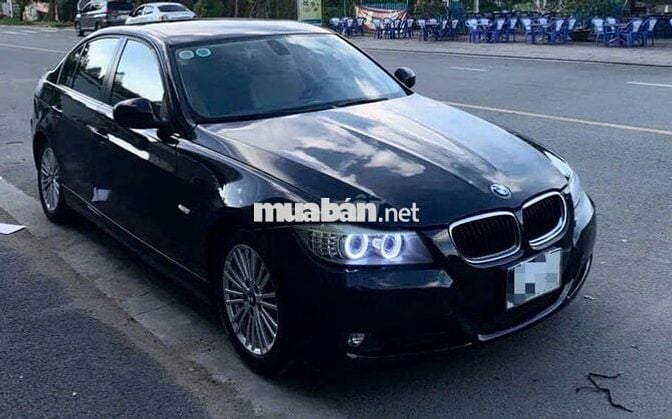 Bán rẻ BMW 330i SPORT 2012 iEdition rất đẹp!