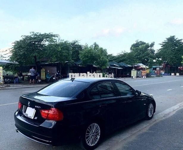 Bán rẻ BMW 330i SPORT 2012 iEdition rất đẹp!