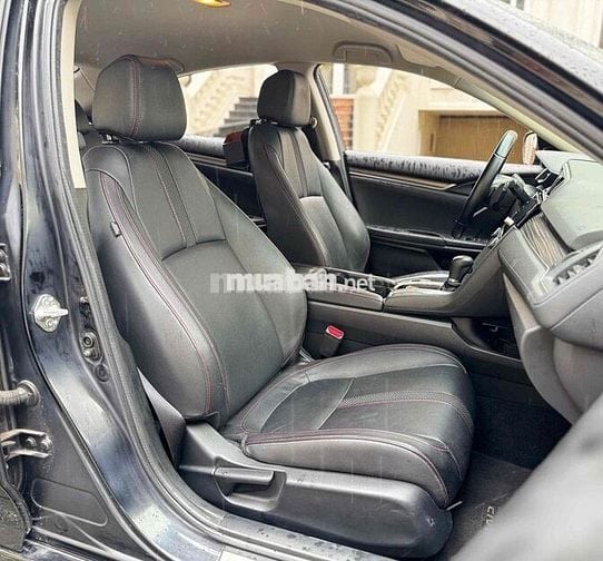 Honda Civic 2019 1.5 Turbo RS - 51000 km