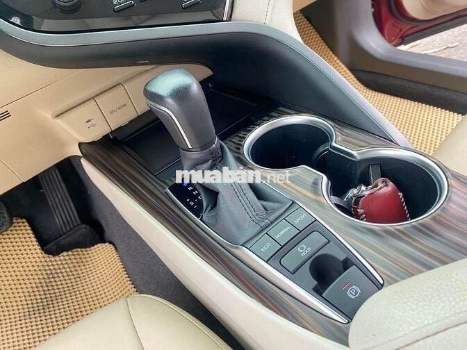 Toyota Camry 2021 2.5Q - Odo cực lướt 23,000 km.