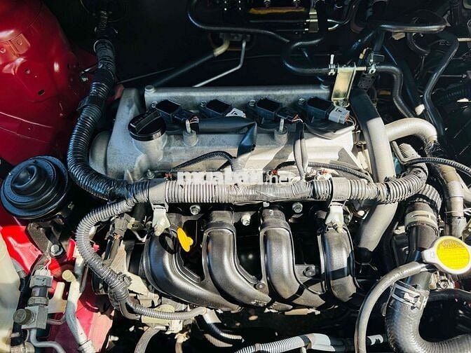 Toyota Yaris 2015 1.3G AT