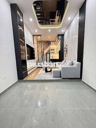 💥 Bán gấp nhà 5 tầng Kim Mã - đẹp gần phố đi lại tiện, giá cả hợp lý