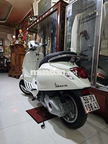 chính chủ đứng tên cavet bán Vespa ít đi odo 11k