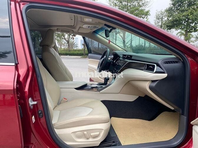 Toyota Camry 2021 2.5Q - Odo cực lướt 23,000 km.