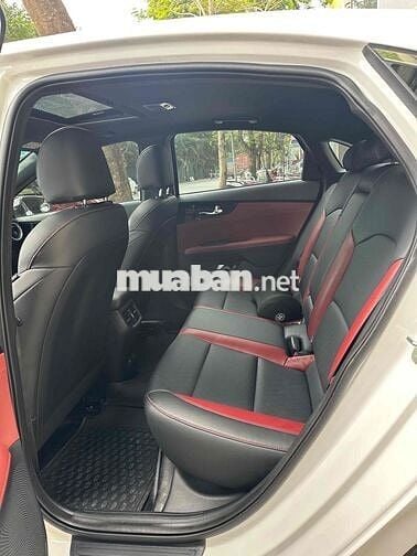 Kia K3 2024 Premium 2.0 AT - 23000 km