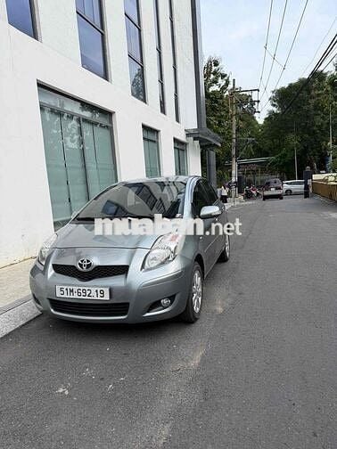 Toyota Yaris cọp 2011