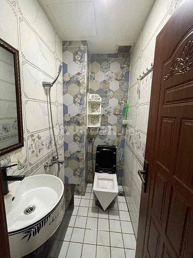 cho thuê nhà nguyên căn hẻm thông xe hơi p15 tân bình