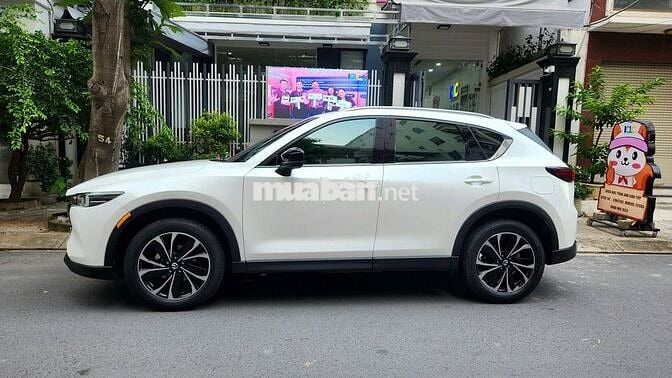 Bán lại Mazda CX5 2023 2.0 Premium - 23000 km