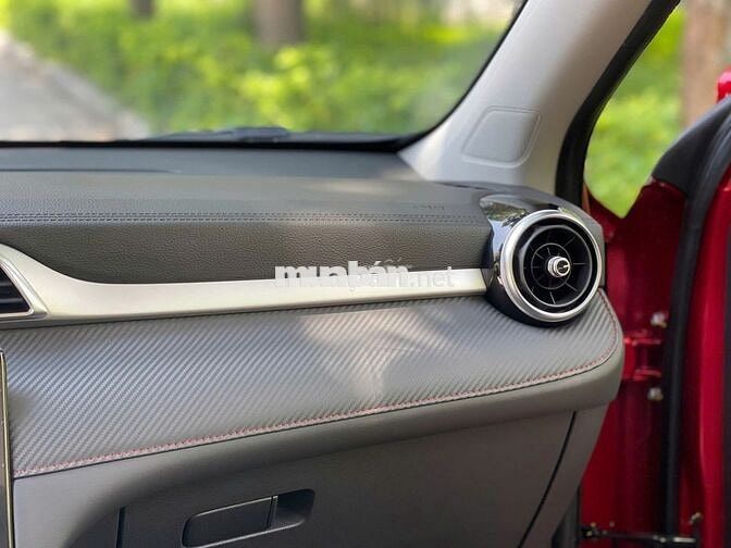 MG ZS 2023 tiết kiệm 100 triệu so với xe mới ra SR