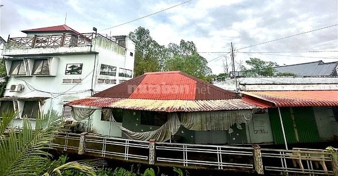 Bán Đất (kèm dãy nhà ở), Hương lộ 18 đi vào