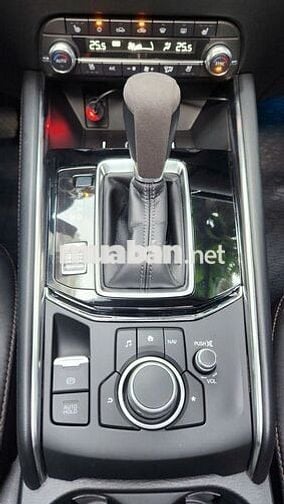 Bán lại Mazda CX5 2023 2.0 Premium - 23000 km