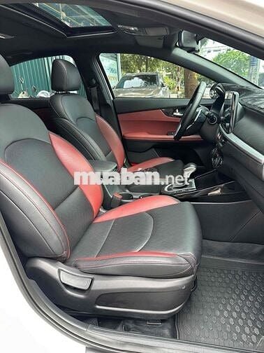 Kia K3 2024 Premium 2.0 AT - 23000 km