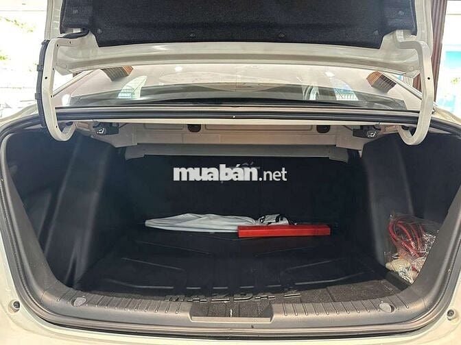 Mazda 2 2021 Luxury 1.5AT, màu trắng,5.000 km