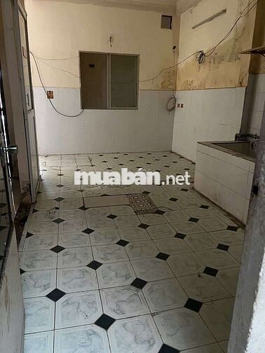 Cho thuê nhà nguyên căn mặt tiền đường số 45 Tân Quy, cho cải tạo