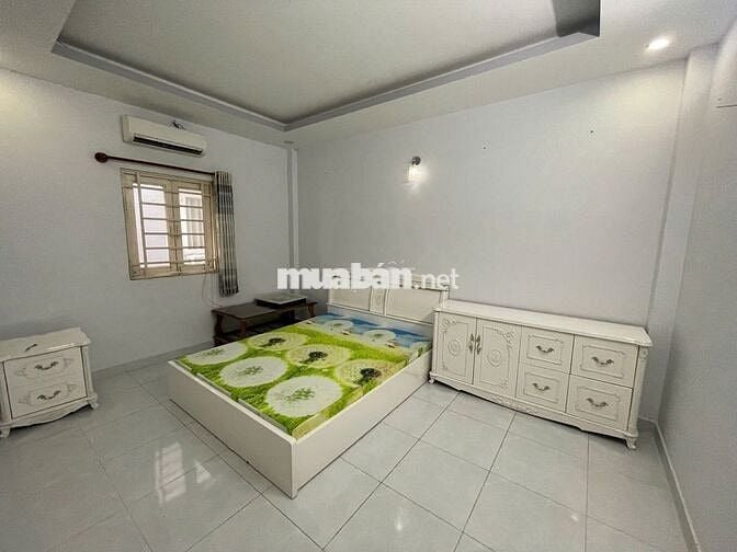 Cho Thuê Nhà Nguyên căn 3 Lầu - Giá 12tr - Có Sân Để OTO - Phước Kiển