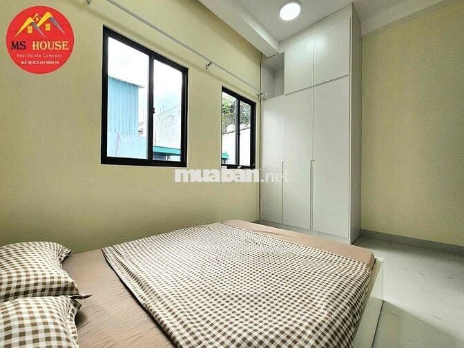 CĂN HỘ CÓ CỬA SỔ GẦN NHÀ GA T3 KHU ETOWN K300 NGAY TÂN BÌNH