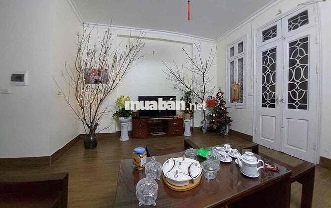 NHÀ ĐẸP TÂY HỒ – LẠC LONG QUÂN – 7 CHỖ QUA CỬA – AN SINH ĐỈNH