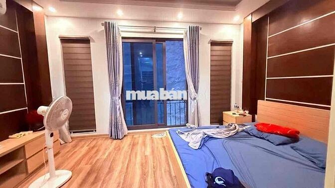 GẦN HỒ TÂY – NGÕ TO NHƯ PHỐ – NHÀ ĐẸP 5 TẦNG FULL NỘI THẤT – Ở NGAY!