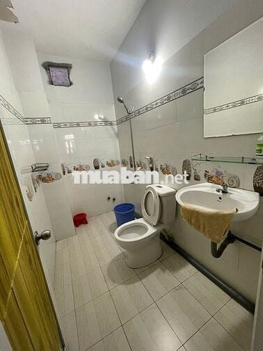 Cho Thuê Nhà Nguyên căn 3 Lầu - Giá 12tr - Có Sân Để OTO - Phước Kiển