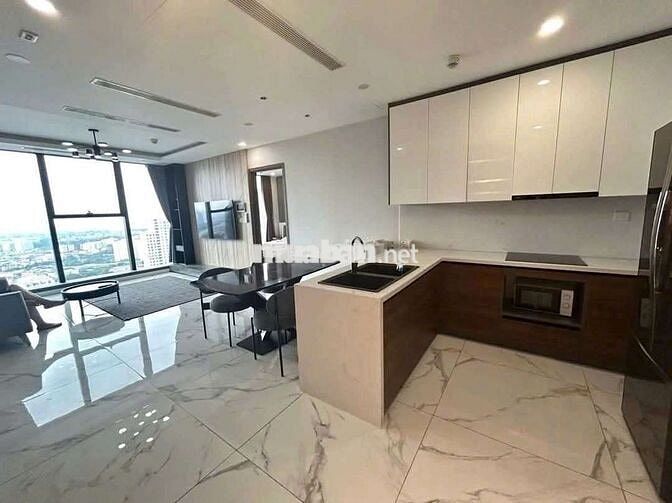 Chính chủ cần bán nhanh căn hộ 1 ngủ tại Sunshine City giá hơn 6 tỷ.